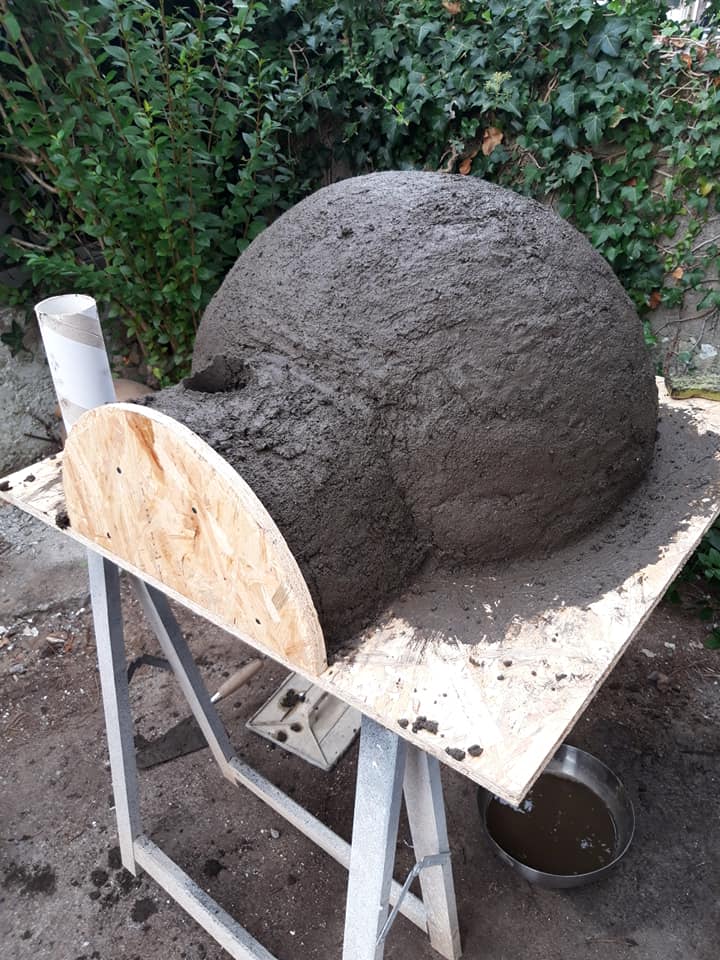 Construction four — enduit dôme béton